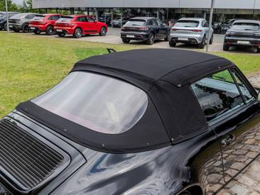 Porsche 964 Carrera 4 Cabriolet — photo 20