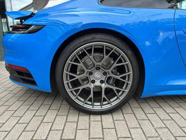 Porsche 992 I Carrera — photo 11