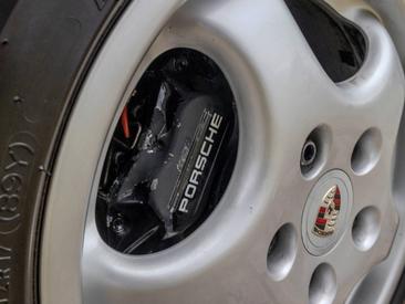 Porsche 964 Carrera 4 Cabriolet — photo 37