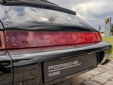 Porsche 964 Carrera 4 Cabriolet — photo 41