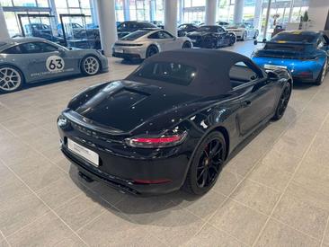 Porsche 718 S — photo 8