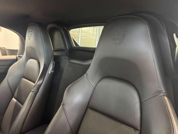 Porsche 718 S — photo 12