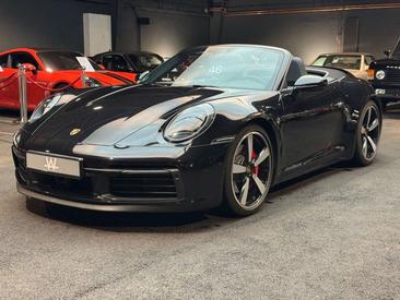 Porsche 992 I Carrera 4S — photo 4