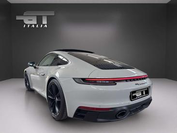 Porsche 992 I Carrera 4S — photo 7