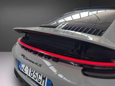 Porsche 992 I Carrera 4S — photo 13