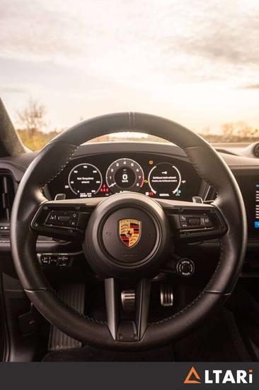 Porsche Cayenne III GTS — photo 18