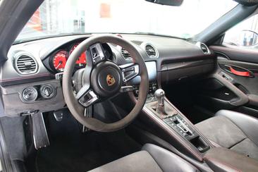 Porsche Boxster Spyder — photo 8