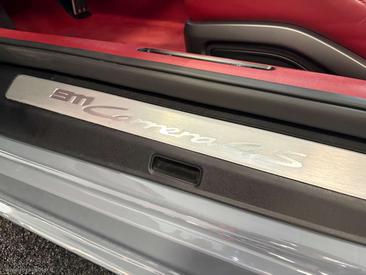 Porsche 992 I Carrera 4S — photo 14