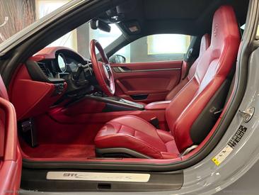 Porsche 992 I Carrera 4S — photo 15