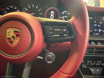 Porsche 992 I Carrera 4S — photo 29