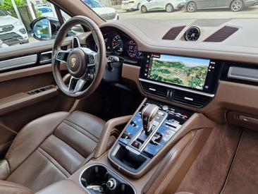 Porsche Cayenne III Turbo Platinum Edition — photo 8