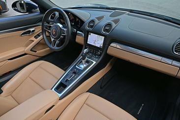 Porsche 718 Boxster — photo 4