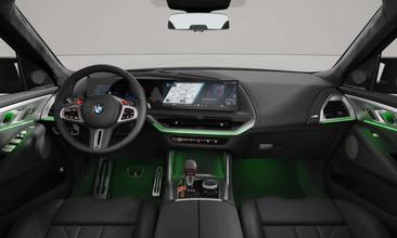 BMW XM 50e — photo 5