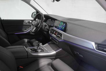 BMW X5 45e — photo 3