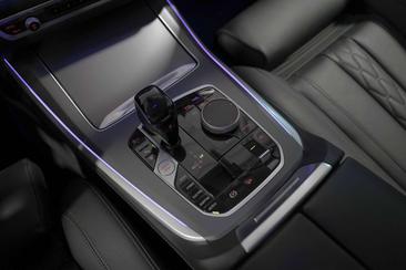 BMW X5 45e — photo 12