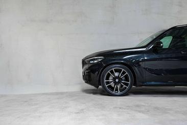 BMW X5 45e — photo 15