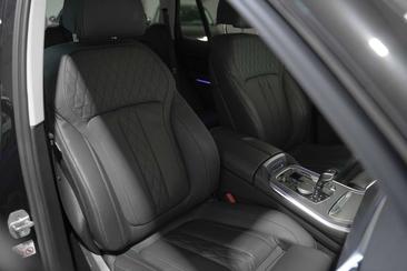 BMW X5 45e — photo 16