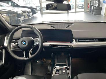 BMW X1 M Sport 18i SDrive — photo 10