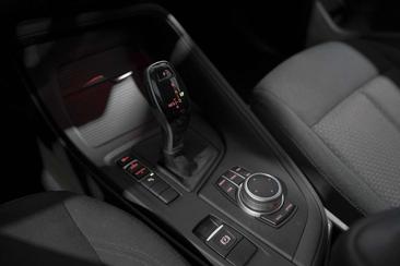 BMW X1 SDrive18i — photo 10