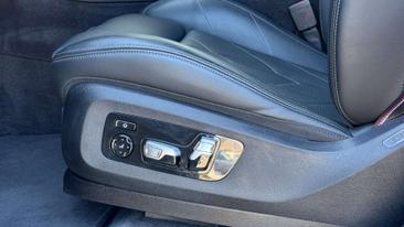 BMW XM — photo 14