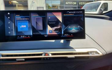 BMW IX M Sport XDrive40 — photo 20