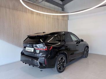 BMW IX1 XDrive30 — photo 5