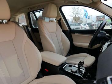 BMW X3 XDrive30e — photo 9