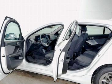 BMW 120d M Sport — photo 5