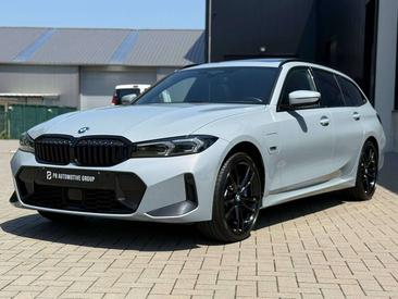 BMW 330 XDrive — photo 2