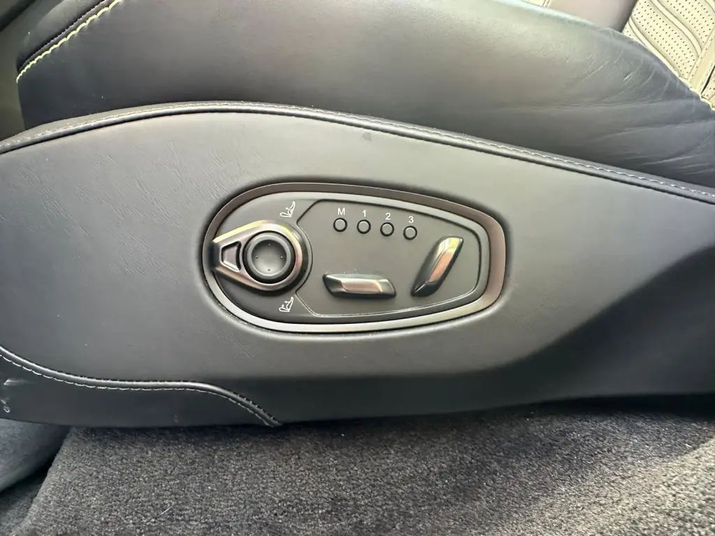 Aston Martin DBX 707 SUV 4.0 - 2022 - Joinsteer - #24