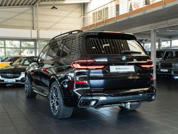 BMW X7 M Sport 40d — photo 7
