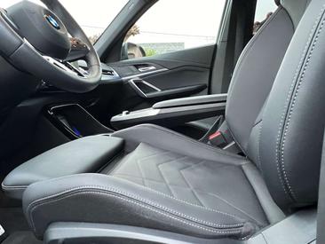 BMW X1 SDrive18i — photo 16