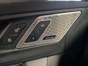 BMW 218i Active Tourer — photo 12