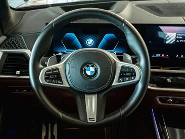 BMW X7 M Sport 40d — photo 19
