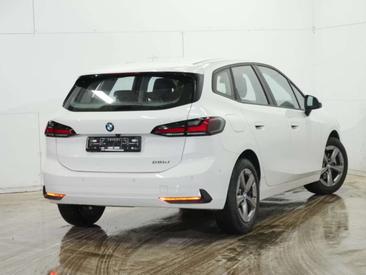 BMW 218d Active Tourer 218d — photo 3