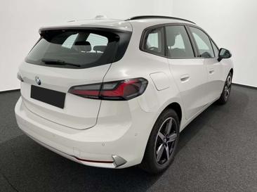 BMW 218d Active Tourer 218d — photo 4