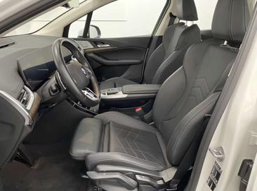 BMW 218d Active Tourer 218d — photo 6