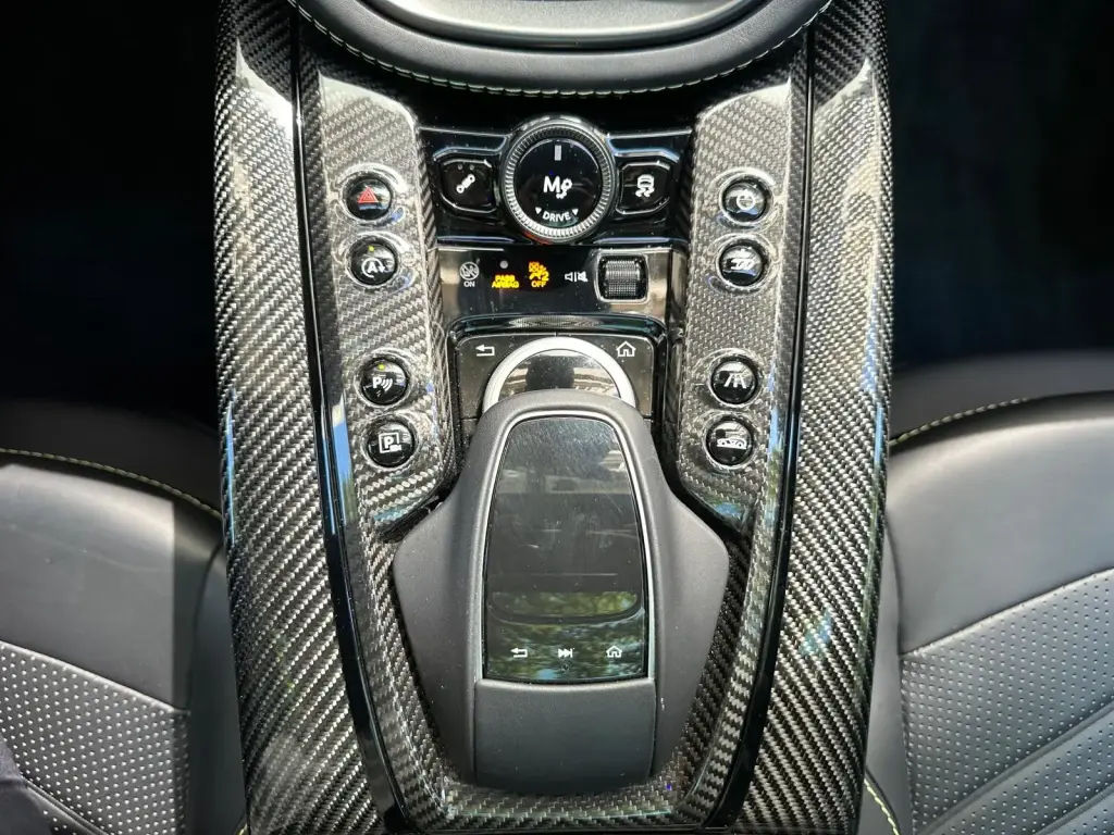 Aston Martin DBX 707 SUV 4.0 - 2022 - Joinsteer - #37