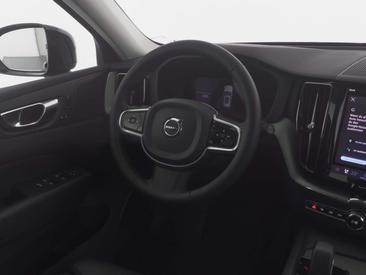 Volvo XC60 B4 Plus — photo 4
