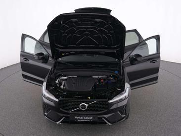 Volvo XC60 B4 Plus — photo 12