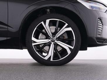 Volvo XC60 B4 Plus — photo 21