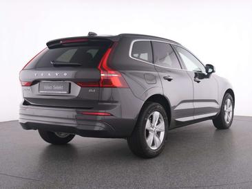 Volvo XC60 B4 Core — photo 2