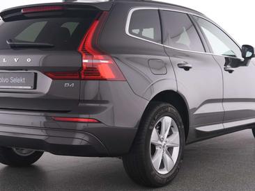 Volvo XC60 B4 Core — photo 9