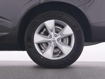 Volvo XC60 B4 Core — photo 20