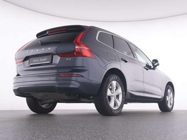 Volvo XC60 B4 Core — photo 7