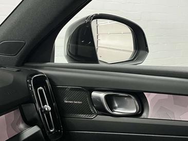 Volvo XC40 T5 Recharge Plus — photo 20