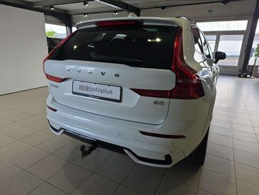 Volvo XC60 B5 R-Design — photo 7