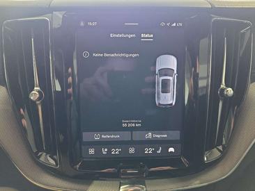 Volvo XC60 B5 R-Design — photo 27