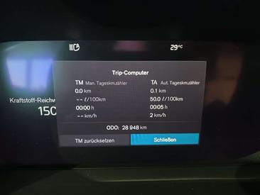 Volvo XC60 B5 Inscription — photo 23