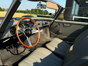 Porsche 356 — photo 7